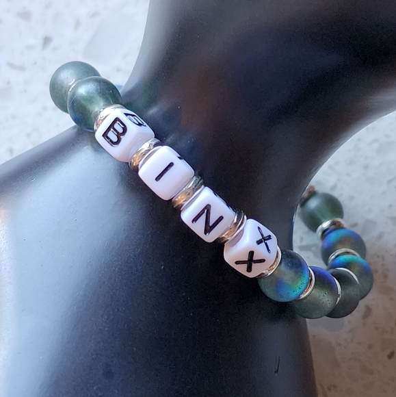 Hocus Pocus BINX stretch bracelet - Picture 5 of 6